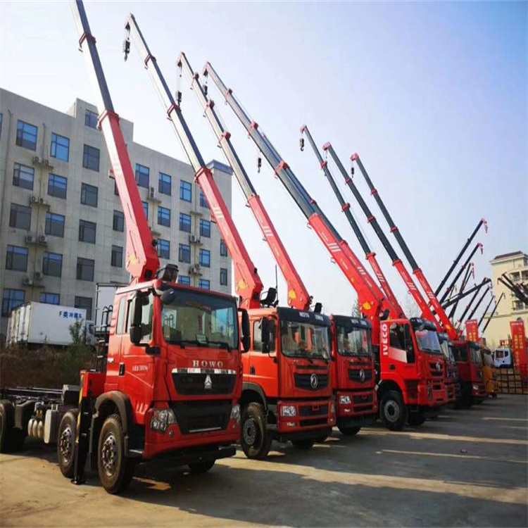 平乡县租专业吊车电话