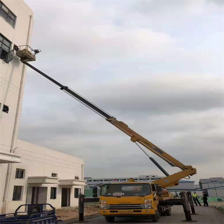 平乡县附近高空车出租|市政施工/设备安装专用|随叫随到|亿立达设备租赁